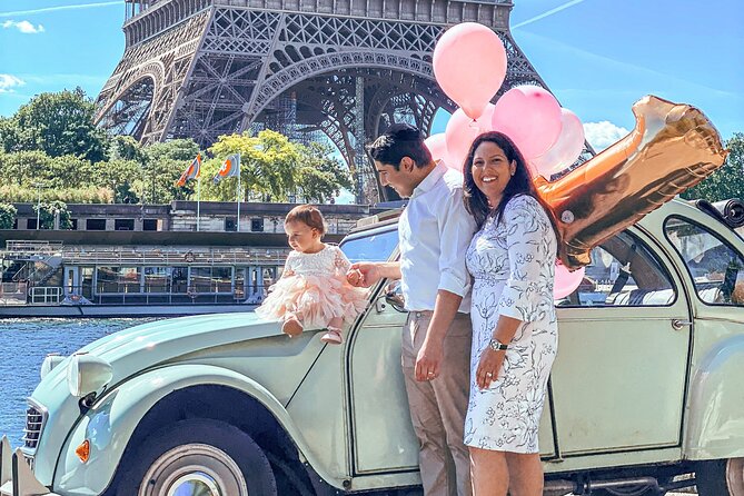 2H Discovery Tour of Paris in 2CV CITROEN - The Citroen 2CV ride: charming, practical, and very Paris