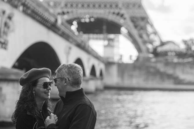 30 min photosession in Paris, all photos sent and edited - Editing and Delivery: When You See the Results