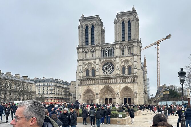 3in1 Notre Dame Tour plus Boat Cruise and Eiffel Tower History - Notre-Dame Area Walk: Free Entry, But Not Reserved Time