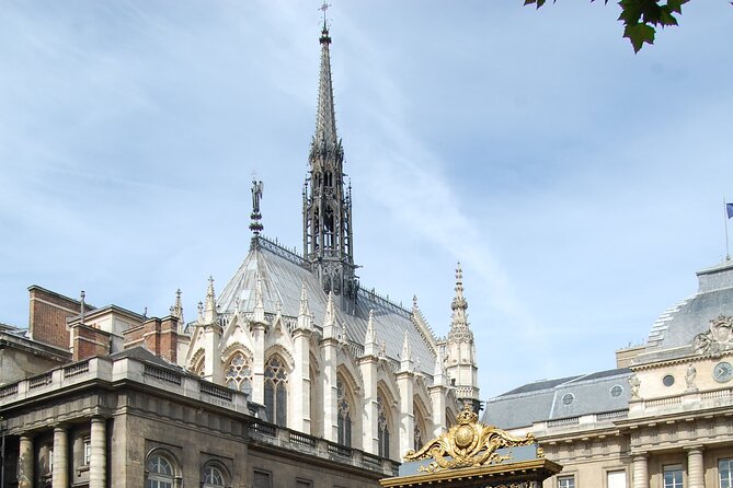 45m Notre Dame tour - fast line entrance - Cathedral access is free, but your time and guidance are the value