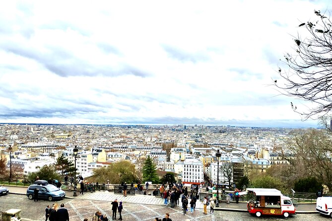 5 Hour Walking Tour in Paris with Licensed Guide - Your starting point and where you end up near the Louvre