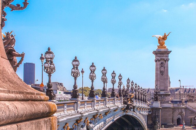 Arc de Triomphe and Champs Élysées Walking Tour - Stop 3: Petit Palais, a quick museum taste
