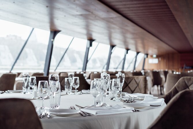Bateaux Mouches Christmas Special Lunch Cruise in Paris - Price and Value: Is $150.20 a Good Deal for Christmas Day?