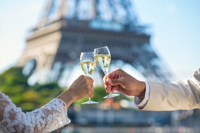 Bateaux Mouches Sightseeing Cruise in Paris with Champagne - Should you book Bateaux Mouches with Champagne?
