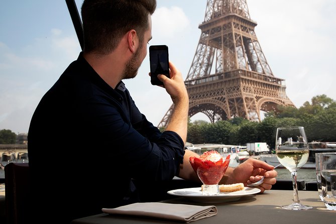 Bateaux Parisiens Seine River Gourmet Lunch & Sightseeing Cruise - The cruise route: Eiffel Tower to the Seine’s greatest hits