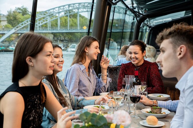 Bateaux Parisiens Seine River Gourmet Lunch & Sightseeing Cruise - Price and value: what you’re really paying for