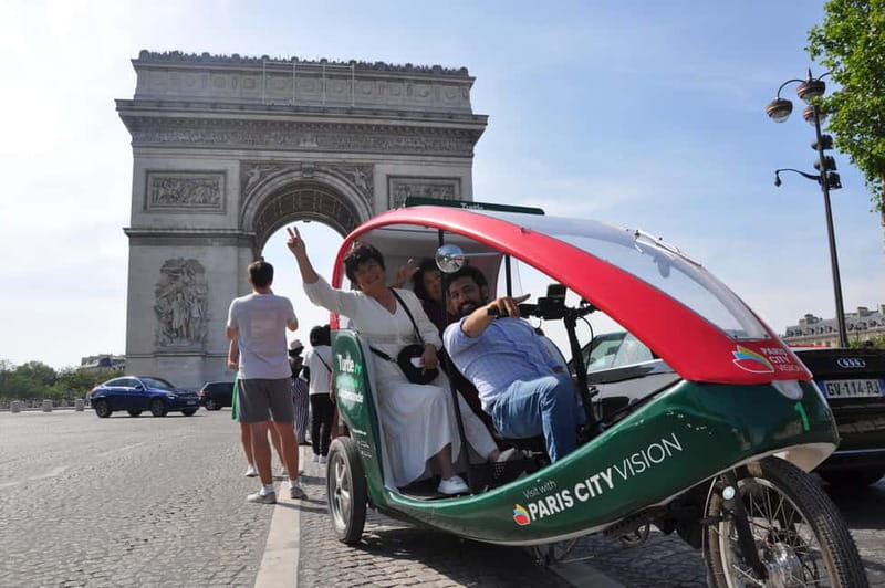 Best of Paris Private Rickshaw bike Tour with guide - Place du Trocadéro, Arc de Triomphe, and Champs-Élysées Photo Stops