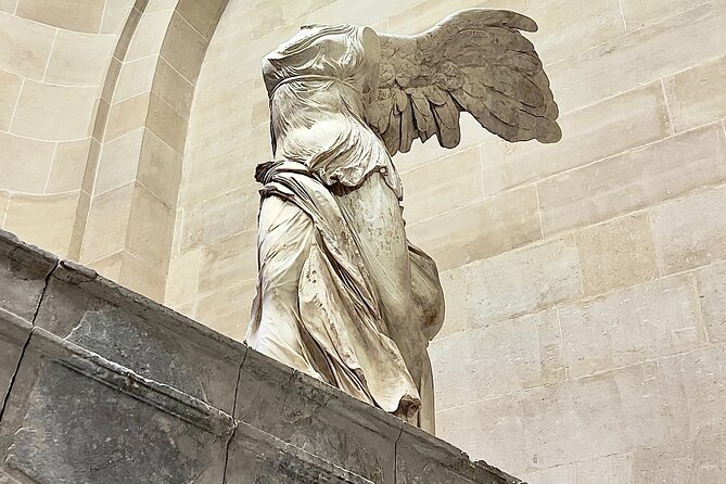 Best of the Louvre Museum Private Tour with Monalisa - Louvre Pyramid meet-up: how to start without stress