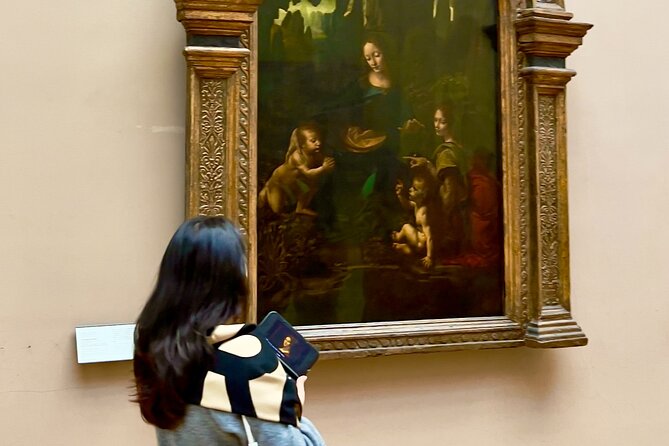 Best of the Louvre Museum Private Tour with Monalisa - Practical value: is €22 worth it, and why the total price can make sense