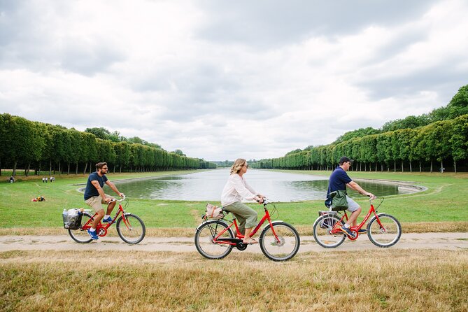 Best of Versailles Full Day Electric Bike Tour - Place du Marché Notre Dame Market, Then the Grand Canal Break