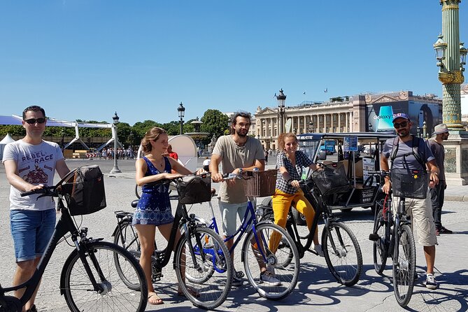 Bike Paris treasures with a live guide - Families & Friends - Musée d’Orsay and Grand Palais: Art and Ironwork in One Breath