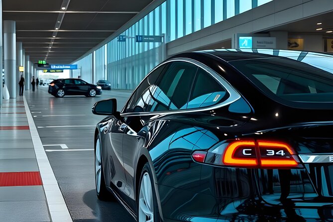 Budget airport transfer: Paris ⇄ CDG - Best Fit: Families, Small Groups, and Travelers Who Want Calm