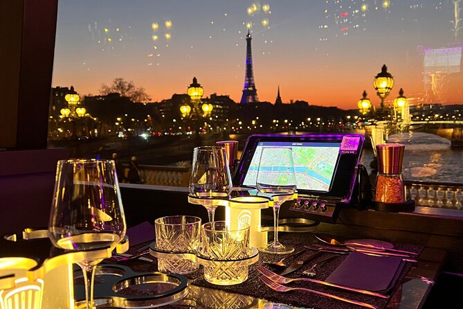 Champs-Elysées Dinner Paris by Night on a Panoramic Bus - Service, pace, and the small practical surprises
