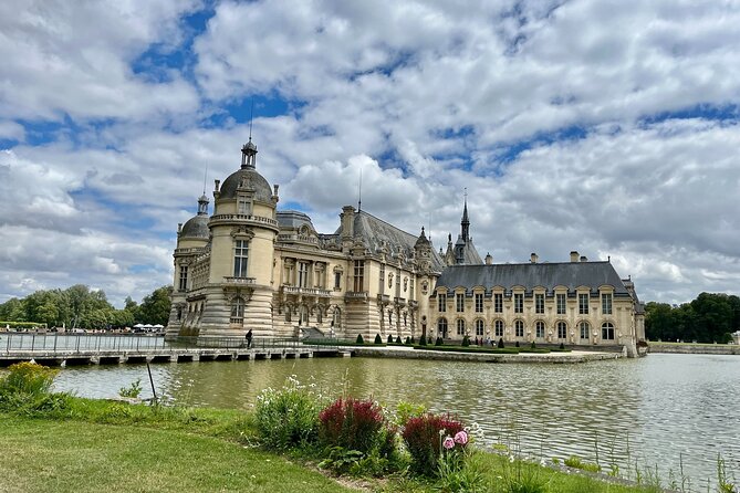 Chantilly Tour: Great Stables and Renaissance Meal from Paris - A 9:00 AM Paris Escape to Chantilly’s Working Equestrian World