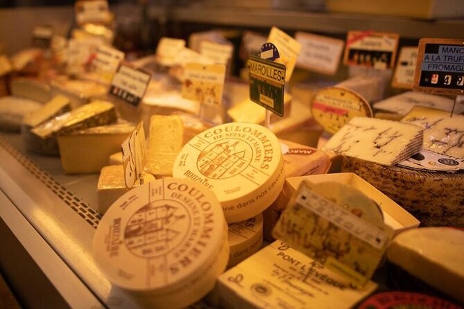 Cool Le Marais: Parisian Food Tour, Small Group or Private Option - Entering Le Marais the Easy Way, 135 Rue Saint-Antoine Start