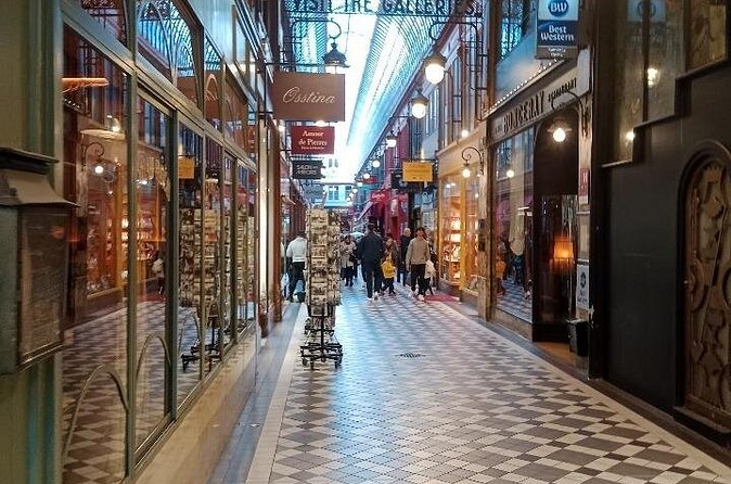 Covered passages: secrets, luxury and modernity - Ending toward the Louvre area, then back to where you started