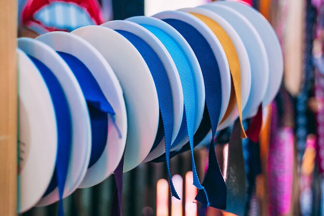 Craft a unique souvenir hat with Lady Gaga’s renowned hatmaker - Getting through it in English: translation tech and how to make it easier