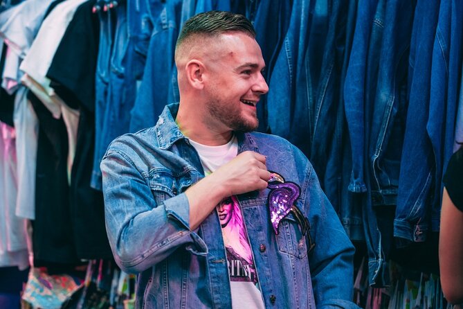 Custom a unique denim jacket with French celebrities’ designer - Step 3: design on a dummy with stylist support