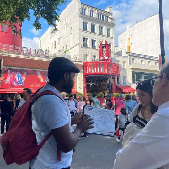 Discover the bohemian Montmartre with a Parisian - Rue Lepic and La Maison Rose: the postcard streets with real personality