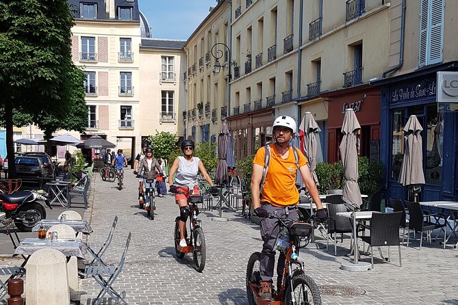 Discover Versailles on electric 2-wheelers (Yes to PRM) - The Parc du Chateau zone: 600 hectares at a rideable pace