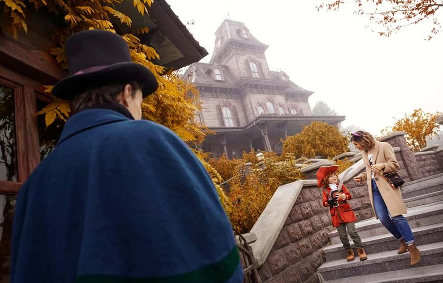 Disneyland® Paris 2/3/4-Day Ticket - Disneyland Paris Two-Park Ticket: What 2 to 4 Days Lets You Do