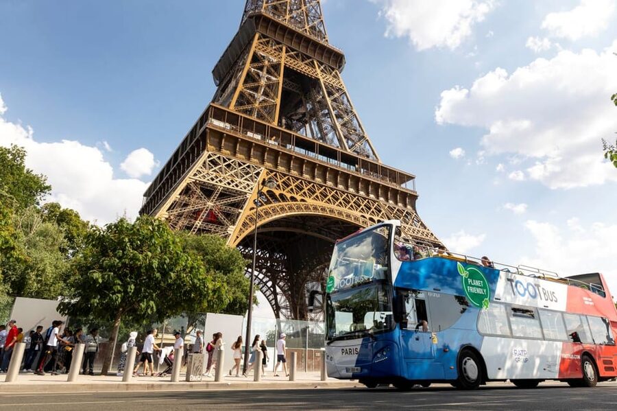 Disneyland Paris: Bus Sightseeing Tour in Paris - Price and Value: Is $134 Worth a One-Day Paris Hit?