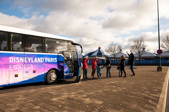 Disneyland® Paris Express Shuttle with Admission Ticket from Central Paris - Evening return to Paris: traffic can help or hurt