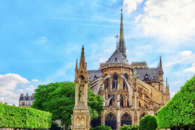 Early Access Paris Notre Dame Cathedral Walking Tour - The Marie Antoinette prison reference and the Terror-era context