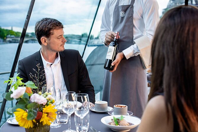 Early evening Dinner Cruise with drinks by Bateaux Parisiens - Getting More Out of It: Service Style, Sights Info, and Q&A
