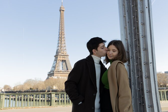 Eiffel and La Seine Photo Shoot - Paris Photographer - Stop 1: Eiffel Tower Photos Without Going Inside