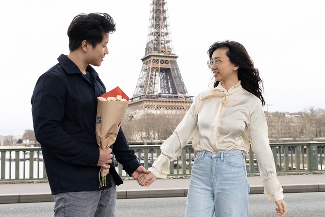 Eiffel and La Seine Photo Shoot - Paris Photographer - La Seine Walk: Turning a Landmark Photo Into a Paris Story