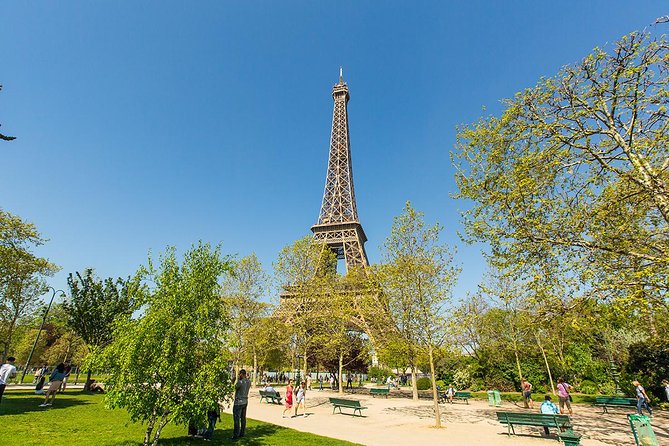 Eiffel Tower Access Tour to 2nd Floor with Summit Option by Lift - Meeting at Av. de la Bourdonnais, then straight to the lift