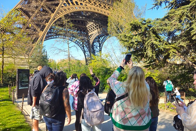 Eiffel Tower Entry with Audio Guide & Summit Upgrade - Timing and meeting point: how to make this feel smooth