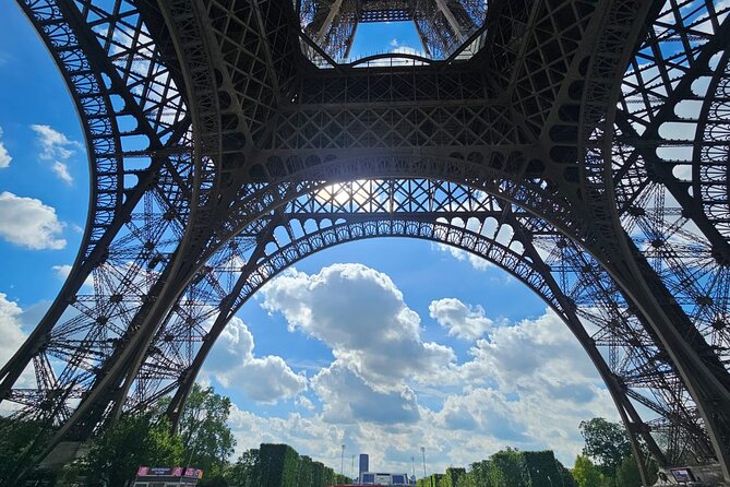 Eiffel Tower Lift Reserved Access Top or 2nd Floor -Max 10guests. - The guide factor: history, landmark pointers, and real Paris tips