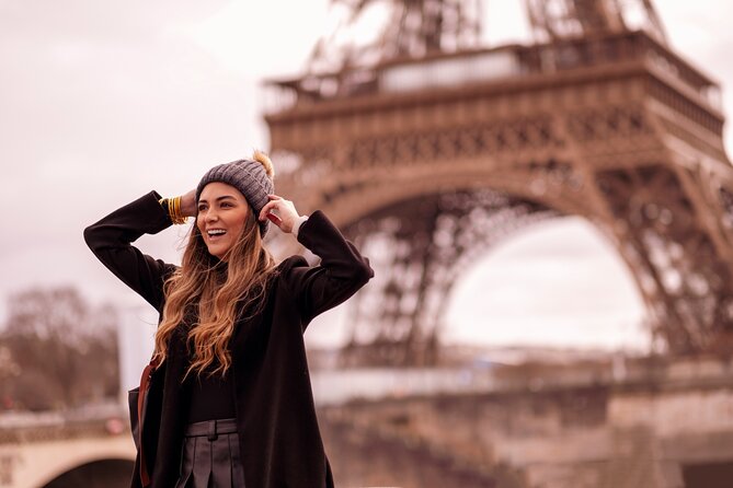 Eiffel Tower Photoshoot - Meeting Point Details and Getting There Without Stress
