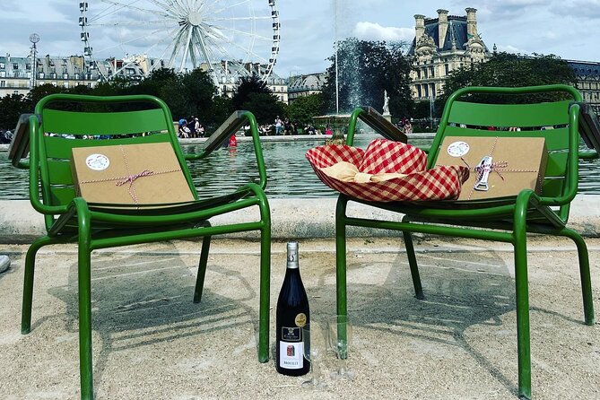 Exclusive Gourmet Picnic Experience at the Eiffel Tower - How the Picnic Plays Out on the Ground (and Why It Works)