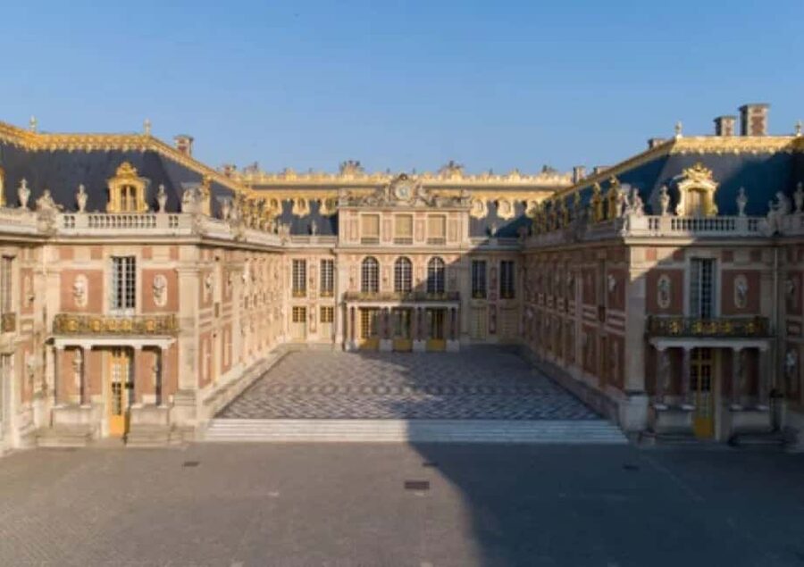 Excursion from Paris to Versailles Palace by Tootbus - Meeting points and timing: where the 12:30 coach leaves from