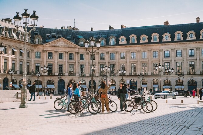 Explore Paris Highlights by Bike - Napoleon’s Tomb, Pont Alexandre III, and the Big Photo Energy