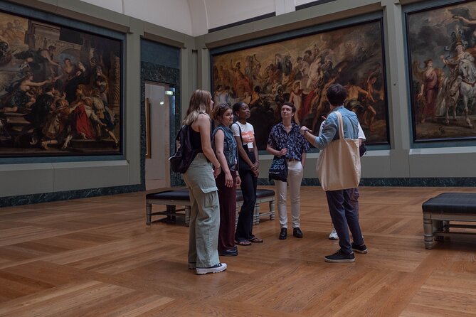 Fabuleux Guided Tour Through the Louvre Museum with Access - Skip the Line, But Still Expect Louvre Security