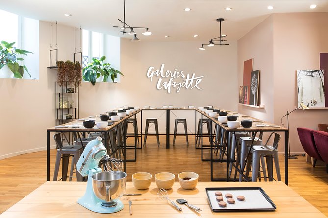 Family experience-Macaron Bakery Class at Galeries Lafayette - The real flow of the 1.5 hour workshop, from shells to filling