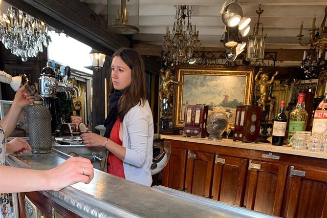 Flea Market Secrets near Montmartre: A Paris Hunt for Treasures - Three Market Vibes in One Neighborhood