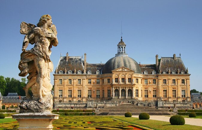 Fontainebleau and Vaux le Vicomte Chateaux Day Trip from Paris - Key highlights to know before you go