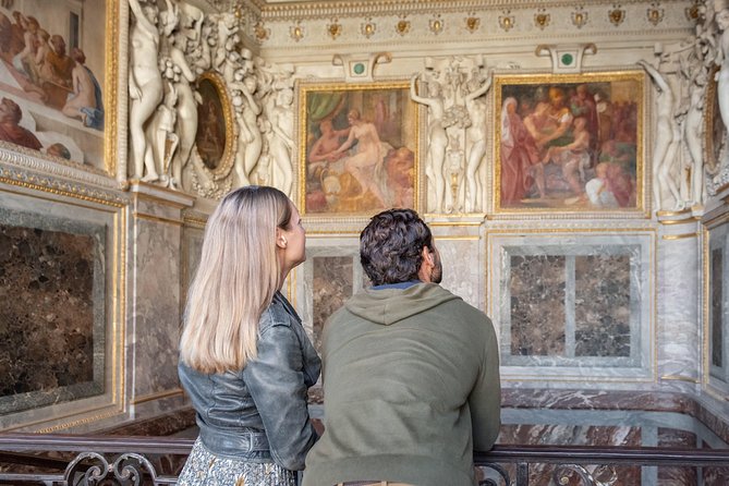 Fontainebleau and Vaux le Vicomte Chateaux Day Trip from Paris - How this day trip works, and why it feels different from Versailles days