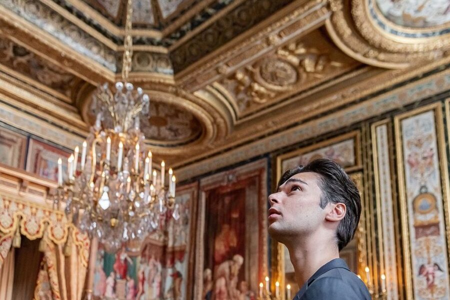 Fontainebleau & Vaux-le-Vicomte Châteaux Day Tour from Paris - Is the $123 Price Worth It?