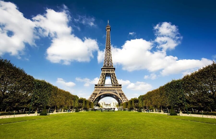 From London: Paris Day Trip with Lunch on Eiffel Tower - Seine River Cruise After Lunch: A Scenic Pace Change