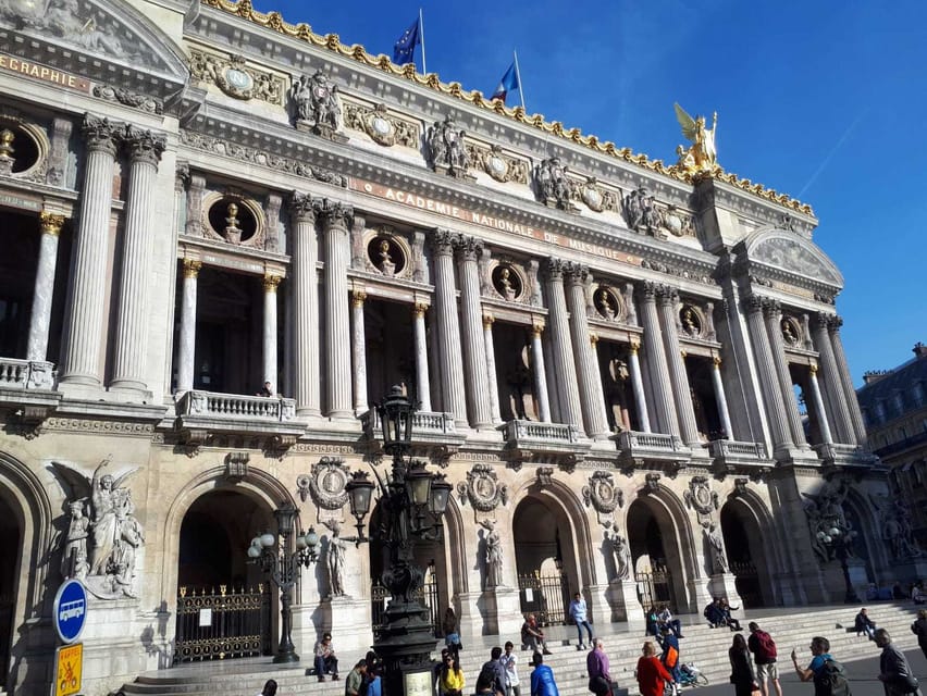 From London: Paris Day Trip with Lunch on Eiffel Tower - Louvre Area and Free Time: Using Your Own Minutes Wisely