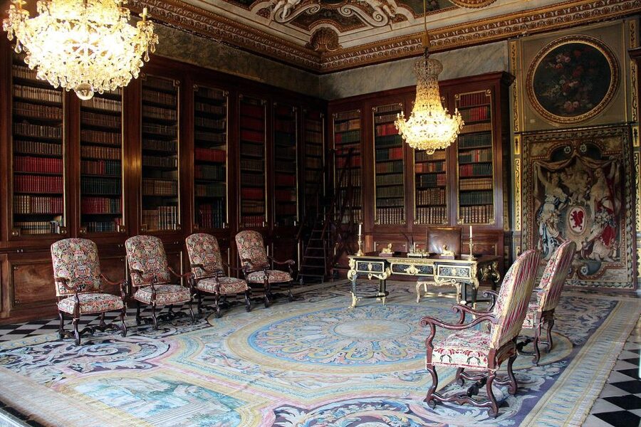 From Paris: Fontainebleau & Vaux-le-Vicomte Private Tour - Value at $303 Per Person: What You’re Actually Paying For