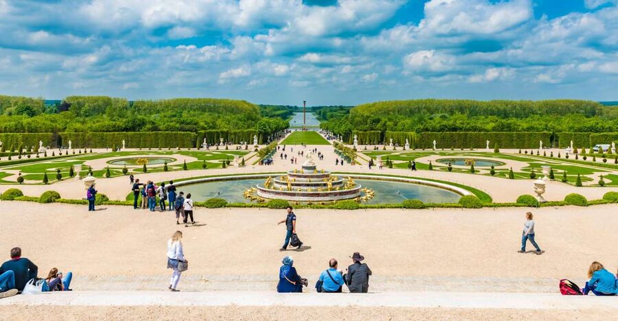 From Paris: Full-Day Guided Tour of Versailles - Marie-Antoinette’s Queen’s Hamlet: the fairy-tale contrast
