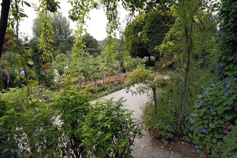 From Paris: Giverny and Monet's Home Day Trip - Monet’s house: the small details that make the visit click