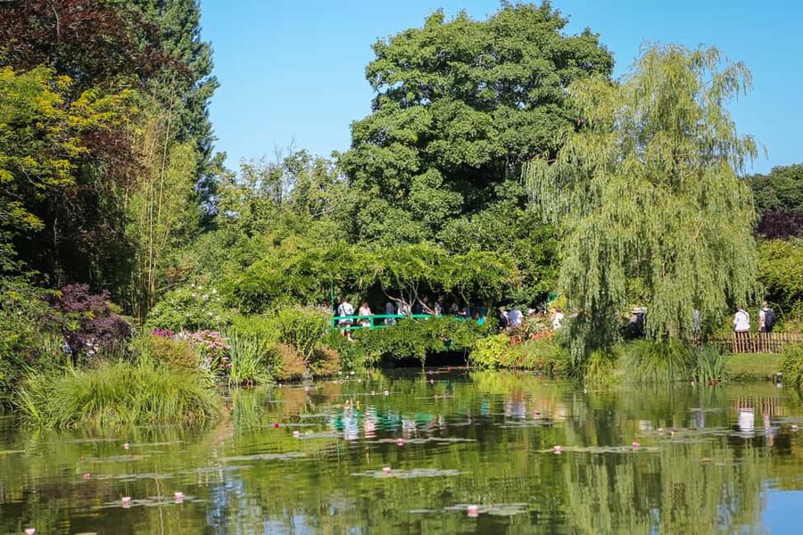 From Paris: Giverny Day Trip with Audio Guide or Live Guide - Key things I’d prioritize on this Giverny trip